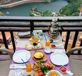 Trabzon Serpme Kahvaltı Ve Açık Büfe Kahvaltı