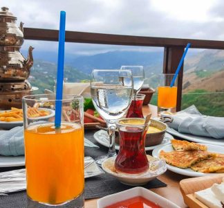 Trabzon Serpme Kahvaltı Ve Açık Büfe Kahvaltı