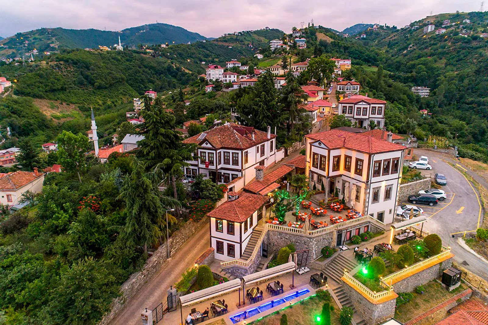 Ortamahalle Evleri Gezi Rehberi: Ortamahalle Evleri Nerededir? Nasıl Gidilir?
